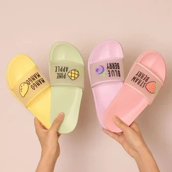

2020 Summer Slippers Shoes Women cute Fruit Jelly Color Transparent open Toe Flip Flops Clear Outdoor Beach Slides Sandals