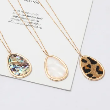 

Fashion Oval Abalone Shell Leopard Pendant Necklace Tassels Long Chain Sweater Necklace Geometric Jewelry