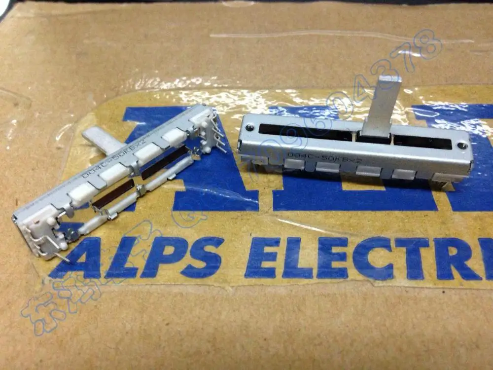 

2PCS/LOT .ALPS 4.5 cm sliding potentiometer double B50KX2 15MM