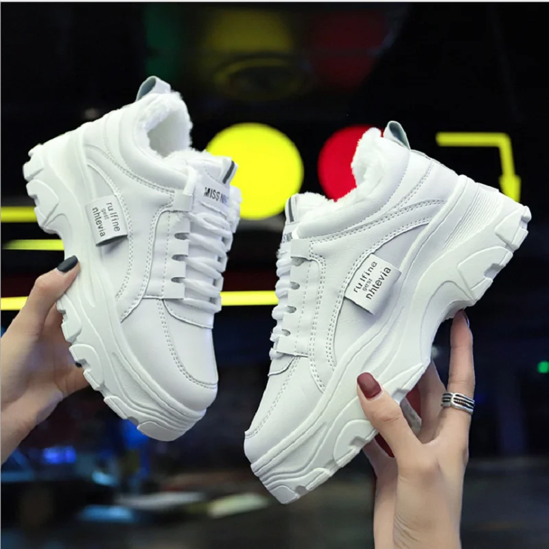 

Women Winter Shoes Warm Fur Plush Lady Casual Shoes Lace Up Fashion Sneakers Zapatillas Mujer Platform Snow Boots