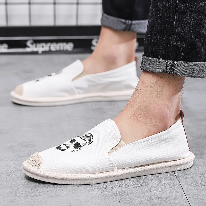 Tanie GUDERIAN nowych mężczyzna buty rybackie oddychające brezentowych butów mężczyźni Slip On przypadkowi płaskie buty mężczyźni Sneakers espadryle Calzado Hombre