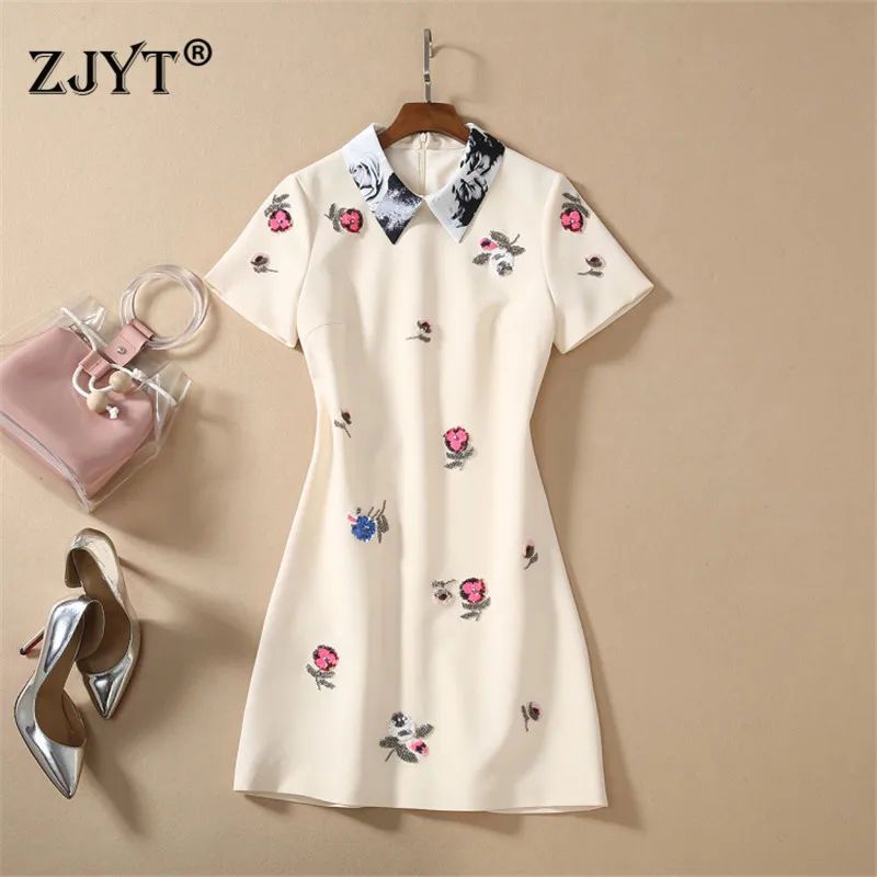 

2020 New Summer Runway Dress Women High Quality Fashion Short Sleeve Turn Down Neck Beaded Floral Solid Young Style Casual Dress