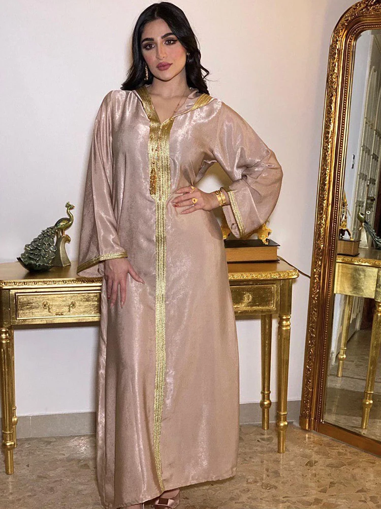 Embroidered abaya kaftan Eid dress. Stunning Moroccan kaftan dress for women