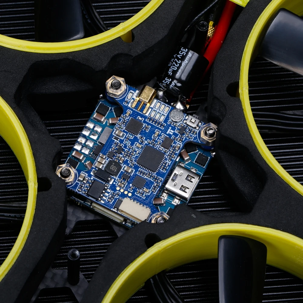 IFlight BumbleBee 142 мм 3 дюйма 4S CineWhoop FPV гоночный Дрон PNP/BNF Caddx Ratel Cam sucex-E F4 FC 40A Blheli_32 ESC 500mW VTX