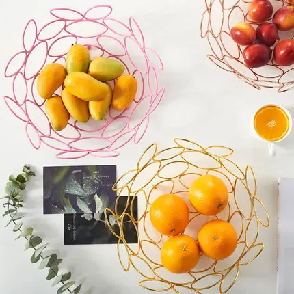 

Nordic Style Hollow-carved Design Fruit Basket Wire Decorated Metal Storage Basket Black Display Bowl Fruit Rack Vegetable Table