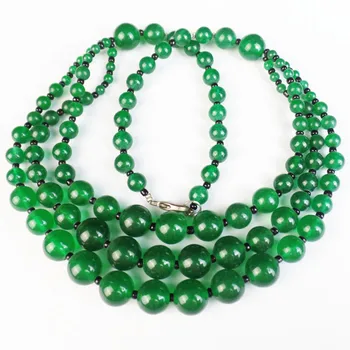 

93.2g 4mm-12mm Green Jades Round Ball Knotted Handmade Necklace 17.5 inch