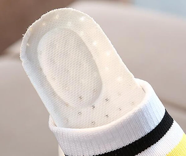Детская теннисная обувь, кроссовки для девочек, радужная обувь, Flyknit, детская обувь, полосатые чулки для малышей