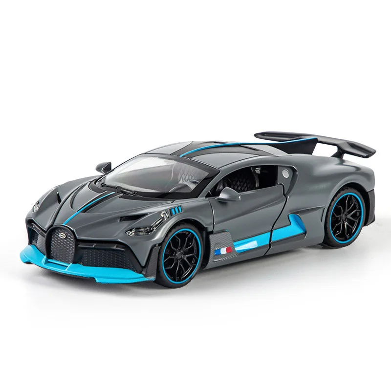 Mejor precio 1/32 Aleación de Bugatti DIVO Super deportes juguete de modelo de coche fundido a presión atrás sonido Luz Juguetes vehículo para los niños regalo de los niños xXK7Ql3QJ