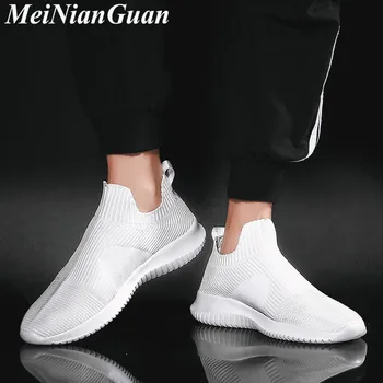

Summer Men Casual Shoes Ultralight Mens Shoes Casual Luxury Breathable Sneakers Mens High Top Sneakers Trainers Mesh Flats S16