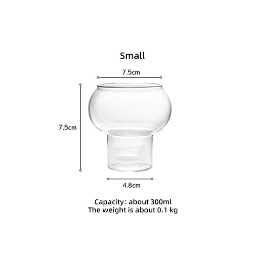 بار كوكتيل زجاجي على الطراز الاسكندنافي ، كرة شفاف...