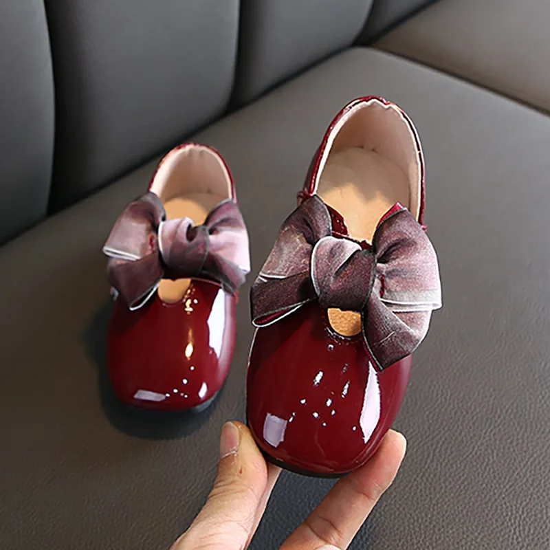 Детская обувь; Новая весенне-Осенняя детская обувь для девочек; детская обувь из искусственной кожи с мягкой подошвой для От 2 до 7 лет - Цвет: Красный