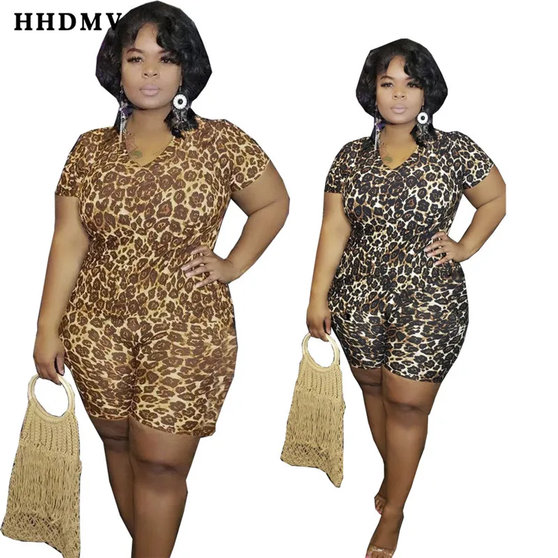 

HHDMV YF-1057 plus-size 2019 new high street style short sleeve deep v top elastic short pants leopard grain two piece sets