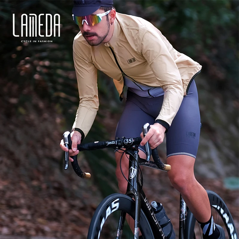 stylish cycling jackets