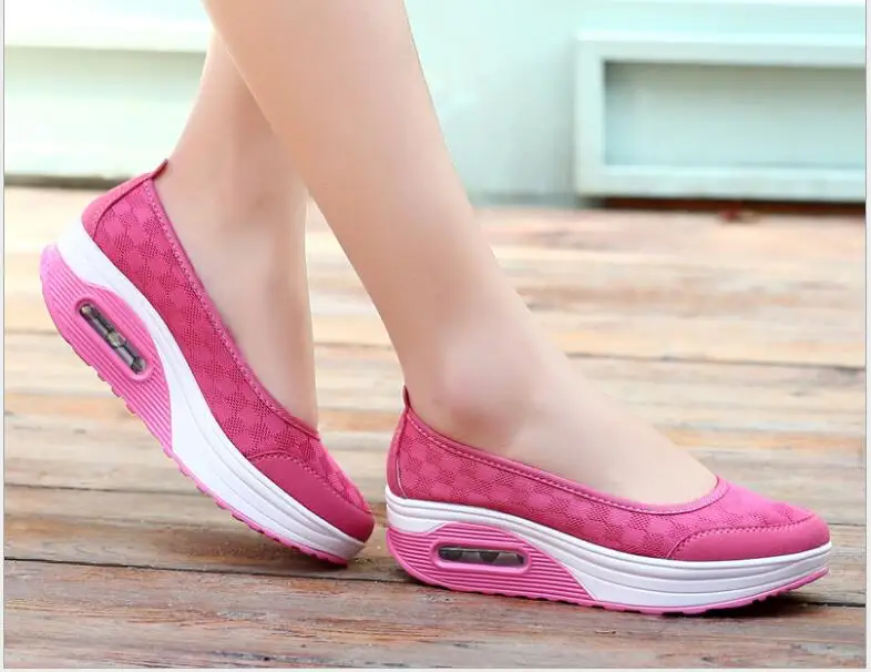 

New Fashion Women Shoes Woman Platform Shoes Female Flats Comfortable Bling Causal Shoes Loafer Slip on Ladies Shoes Large size