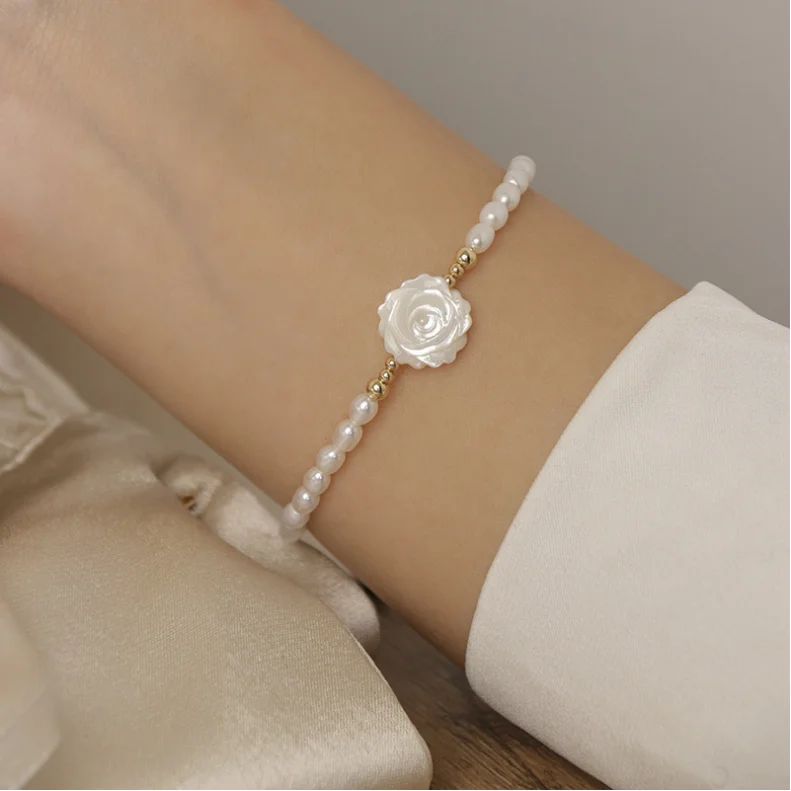 (1pc/lot)Natural Oval Pearl Opal Small Flower Bracelets For Women New gold chain Jewelry Simple Bracelets Gifts Fashion Jewelry