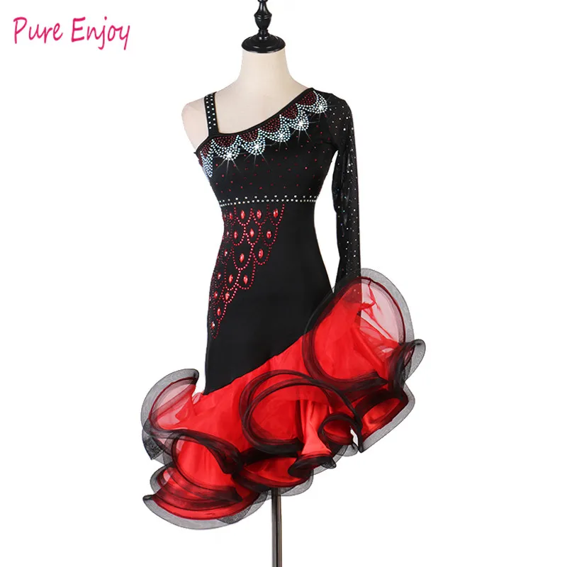 Lady Performance Dress Professional Custom Latin Dance Dress Lombard Chapel Dance Dress Senior luxurious diamond dance dress