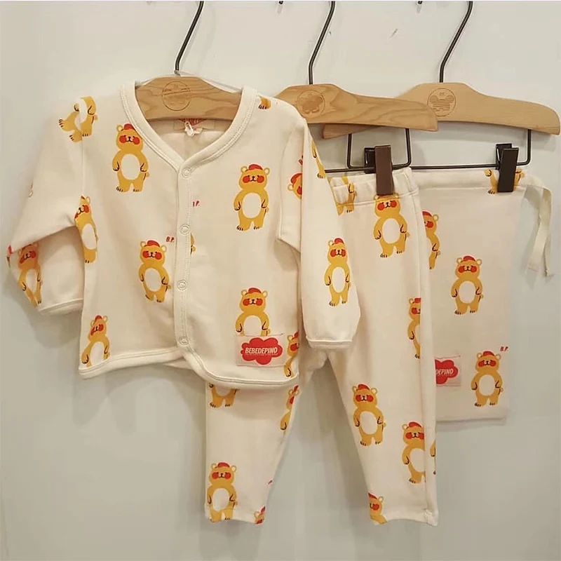 Корейские Детские пижамные комплекты Bebe De Pi* комплекты зимней одежды для сна с милым медведем для малышей комплекты одежды наивысшего качества для малышей брендовая одежда