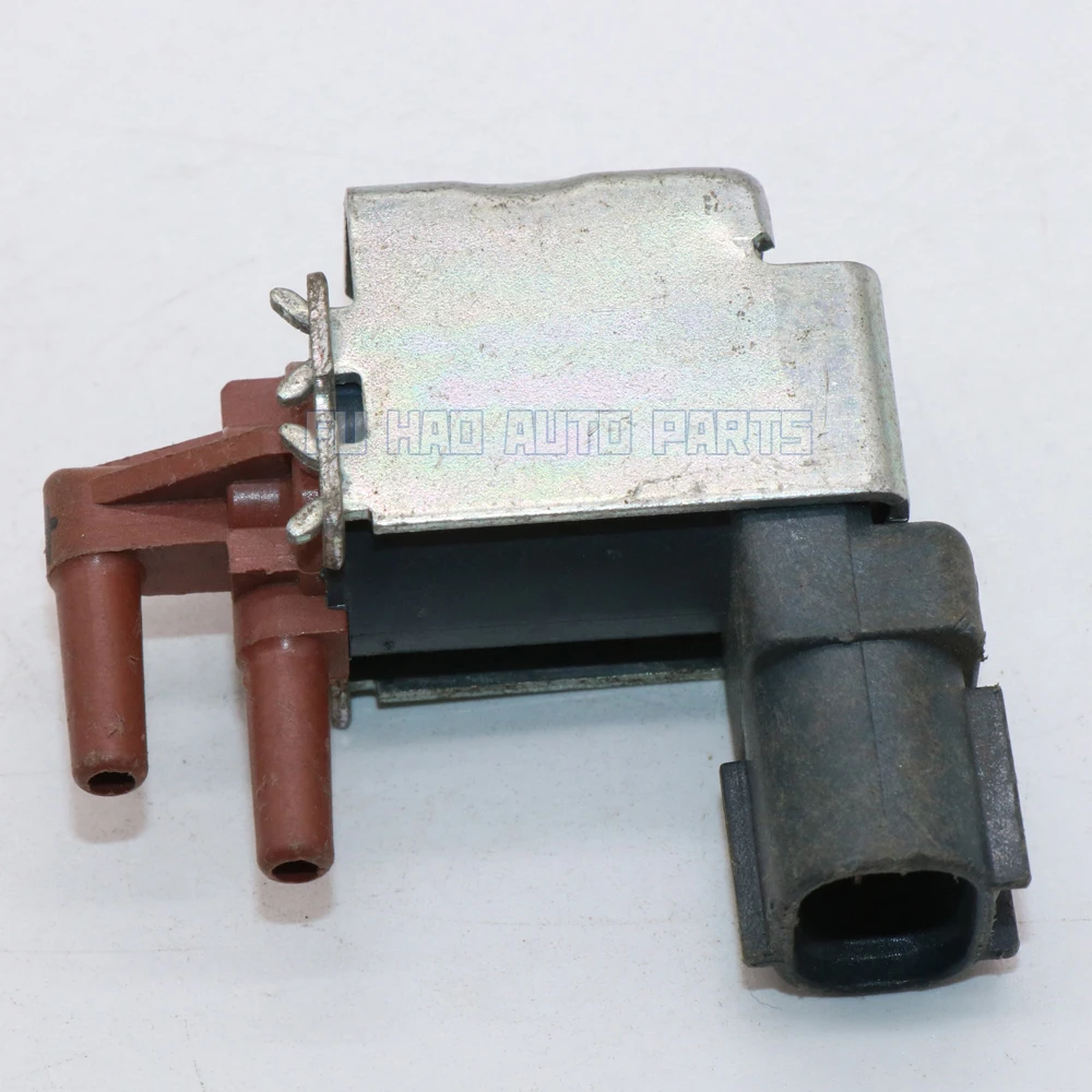 

OE# 90910-12039 90910-12037 Vacuum Switching Valve for Toyota Corolla 1.6L 1988-1991 MR2
