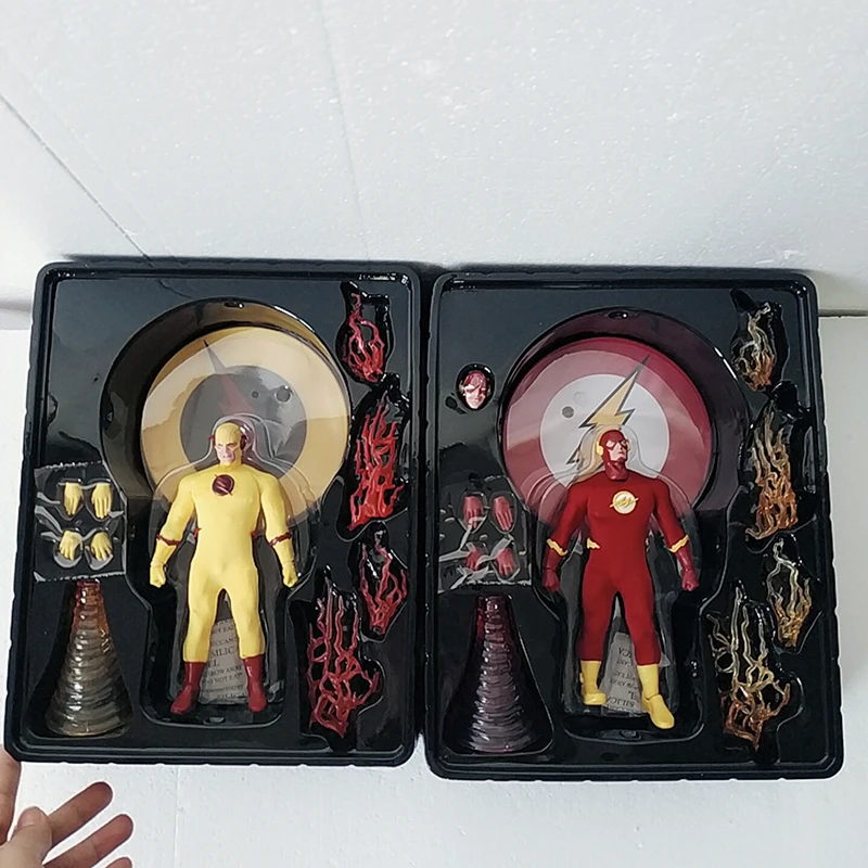 15cm Mezco One:12 The Flash DC Comics The Flash Action Figure Model Toys Doll For Gift