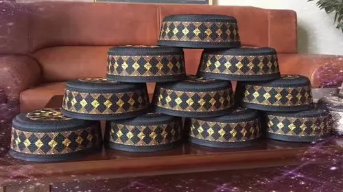 Мусульманский мужской вышитый бутик поклонение шляпа мусульманское платье мужская шляпа мусульманская шляпа - Цвет: color 5