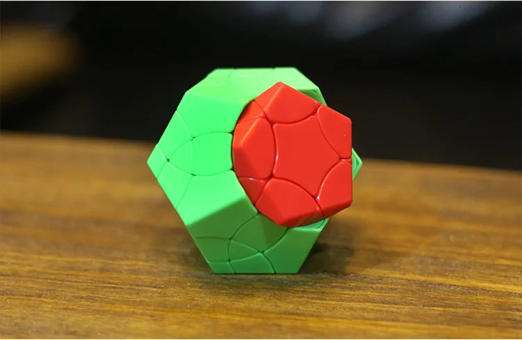 ShengShou 3 цвета спидкуб Megaminx Скорость куб Stickerless Magic Cube цвет при отправке выбирается случайным образом быстрорежущие развивающая игрушка для детей