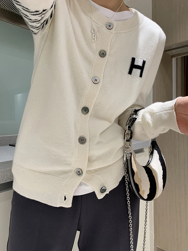 DY Europe station cashmere cardigan women's loose H-letter thin knitted jacket sweater slim round neck sweater