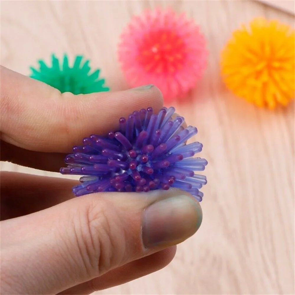 Flashing Light Up Lovely Dog Puppies Cat Pet Hedgehog Ball Rubber Bell Sound Ball Creative Funny Playing Toy For Pets Enjoyable