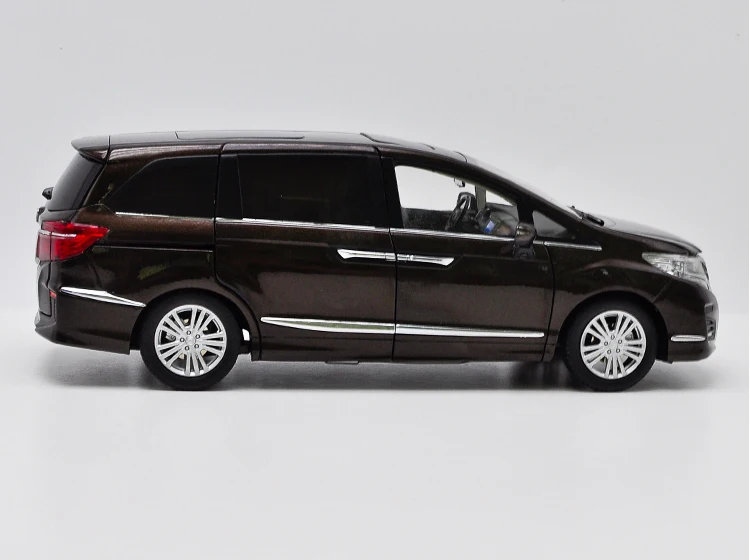 1:18 высокое тщательное Honda ELYSION MPV сплав модель автомобиля статические металлические модельные автомобили с оригинальной коробкой