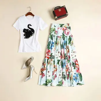 

European and American women's dress 2020 summer new styles Swan embroidered T-shirt short sleeves Printed skirt Fashion suits