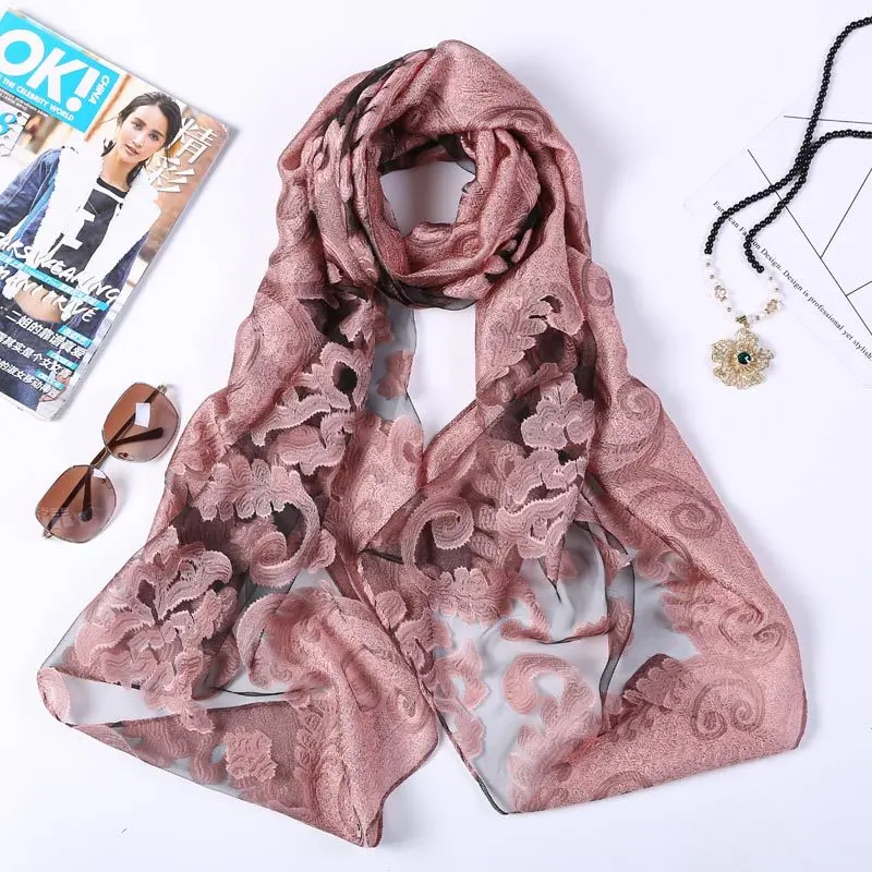 

2019 autumn new gray soft warm ladies and girls wrapped thin long scarf ladies solid color plaid cashmere scarf