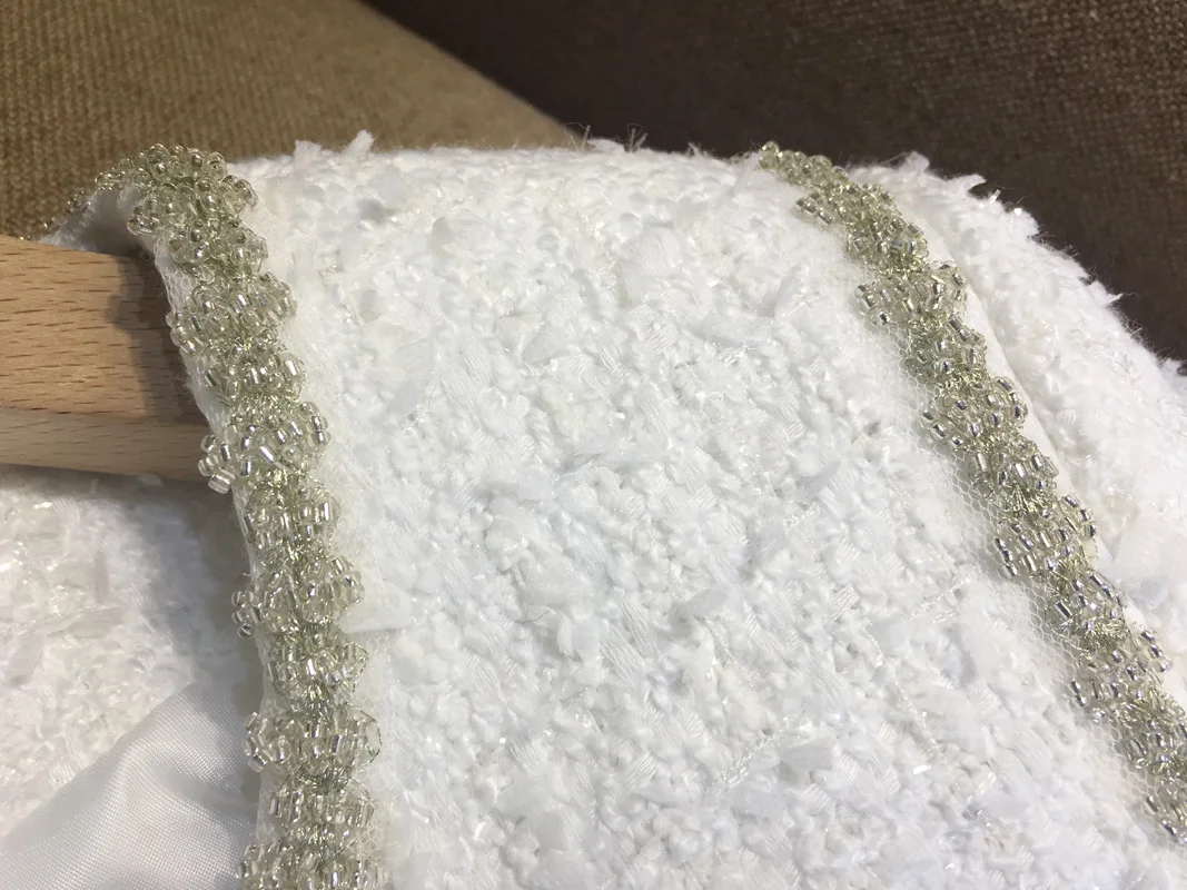 Новая грубая твидовая Тяжелая индустрия ногтей куртка с бусинами Небольшой аромат богиня пальто длинное пальто