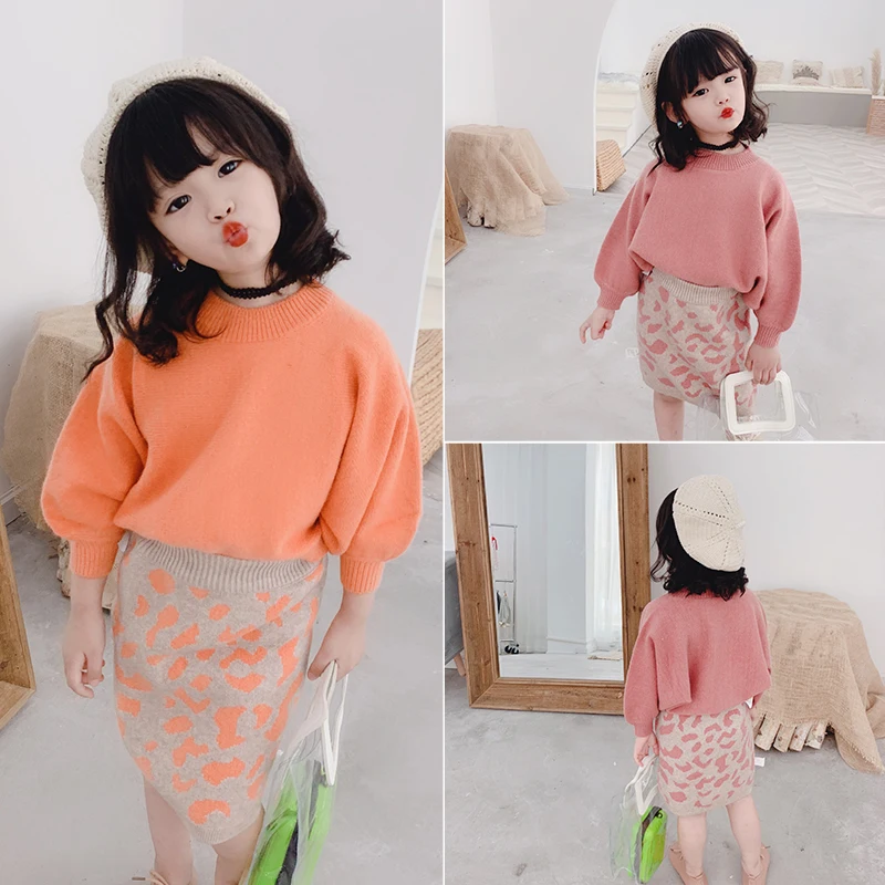 

Girls' western style net red suit skirt autumn 2019 new western style children's baby sweater sweater two-piece suit tide