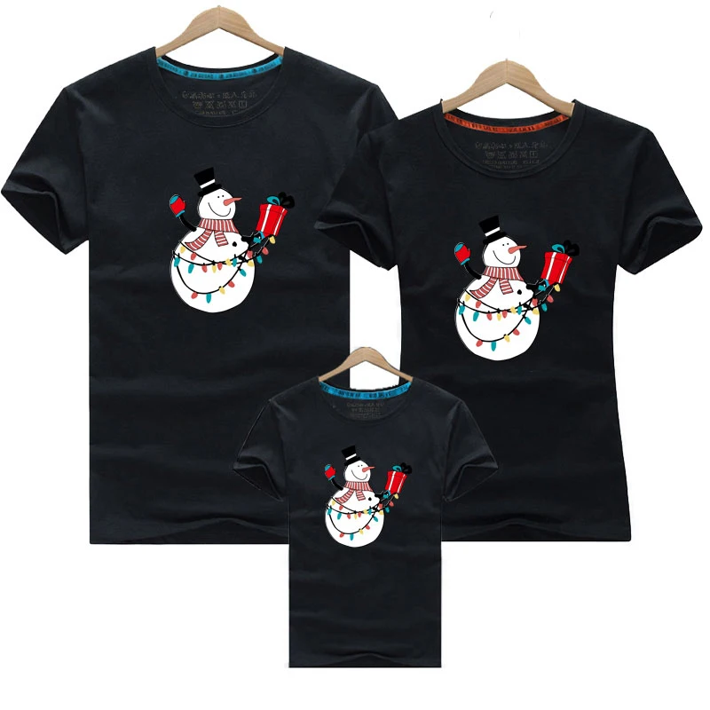 thumbnail image 1 of Traje familiar para papá, mamá y bebé, look familiar, conjuntos navideños a juego para la familia, camiseta, madre, hija, ropa de manga corta para padre e hijo, 1 of 5