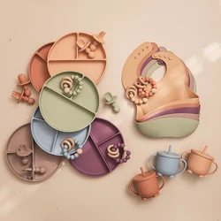 Prato de comida de silicone do bebê fácil de limpar lavar utensílios de mesa das crianças na moda macio up garfo colher copo bonito gadget