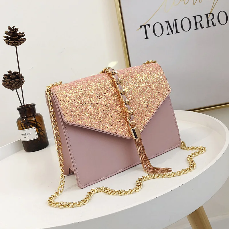 

new three - dimensional shape Flap Bags triangular magnetic button single shoulders of oblique - female bag