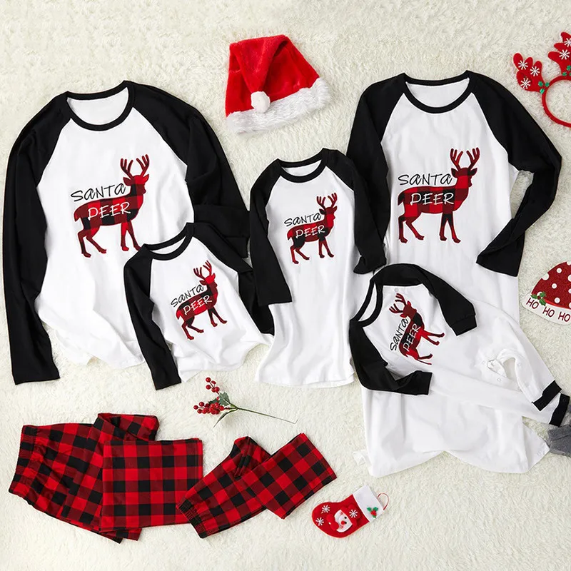 

Family Christmas Pajamas Look Plaid Mother Daughter Father Son Nightdress Matching Outfits Mama and Me Christmas Pajama C0607