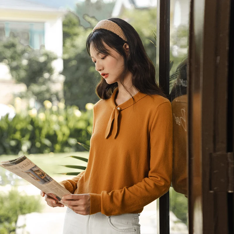 Женский пуловер на пуговицах с заячьими ушками | Женская одежда