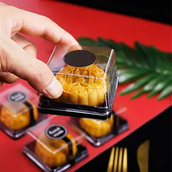 

100Pcs Square Disposable Mooncake Boxes Plastic Transparent Food Dessert Cake Mousse Packaging Box For Wedding Birthday