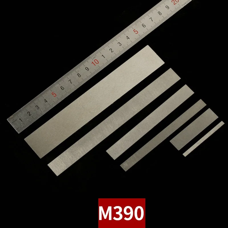 

Стальной нож Bohler M390