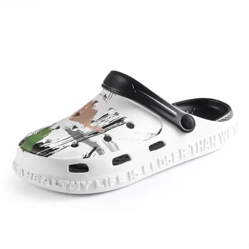 

Mazefeng 2020 New Arrival Men's Clogs Summer Shoes Men Slippers Breathable Non-slip Mules Male Garden Shoes Casual Beach Sandals