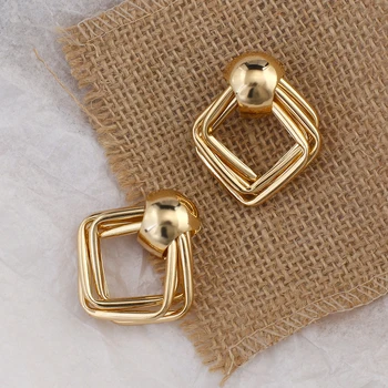 

AENSOA Unique Metal Gold Color Square Drop Earrings for Women Trendy Vintage Geometric Statement Earrings Accessories 2020 New