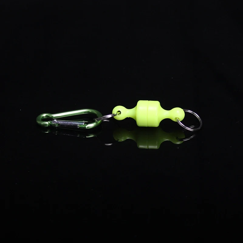 

Strong Magnetic Clasps Fishing Tackle Outdoor Sports Release Clip Climbing Retention Rope Portable Carabiner Buckle