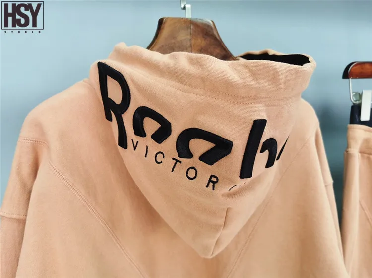 【Hsy】вышивка логотип сотрудничество модели с длинными рукавами короткий свитер