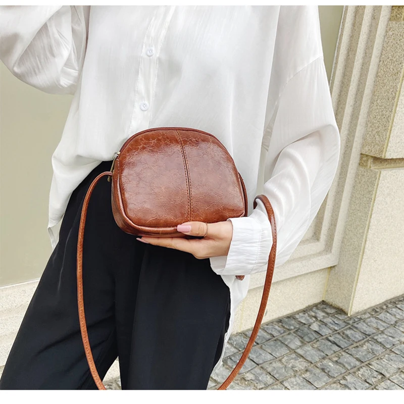 

2020 Leather Woman Bags Chain Small Crossbody Shoulder Messenger Female Bag Lady Luxury Handbags Solid Colors Purses
