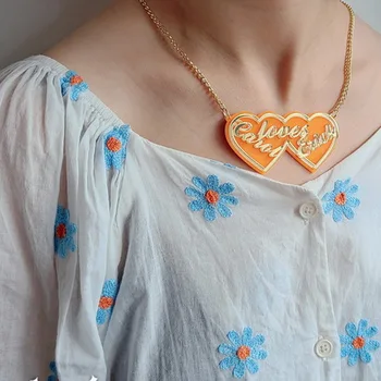 

Acrylic Custom Name Necklace Heart-shaped Personalized Suitable for Ladies and Girls Jewelry