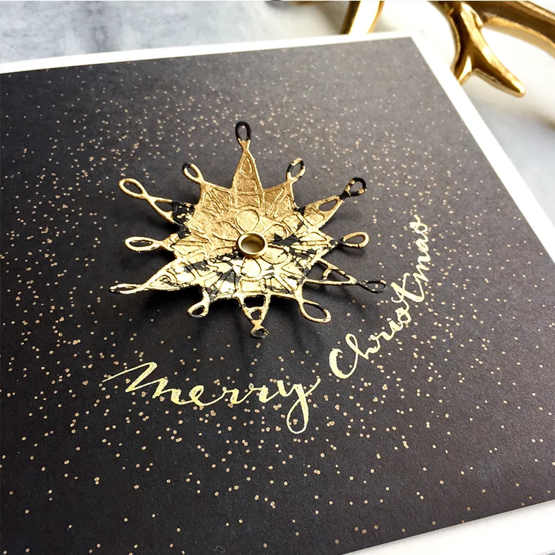 

Unique Metal Cutting Dies Snowflake Hollowed Decoration Die Cuts For DIY Card Making Album New 2019 Embossed Crafts Cards