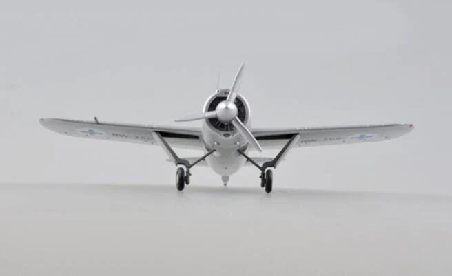 Trumpeter 1/72 Finland World War II F2a-3 fighter 36384 модель готовой продукции