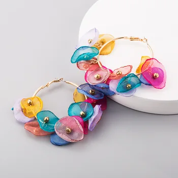 

6pairs/lot SPINNING FLOWER EARRINGS FEMALE ALLOY STRING BEAD circle earrings