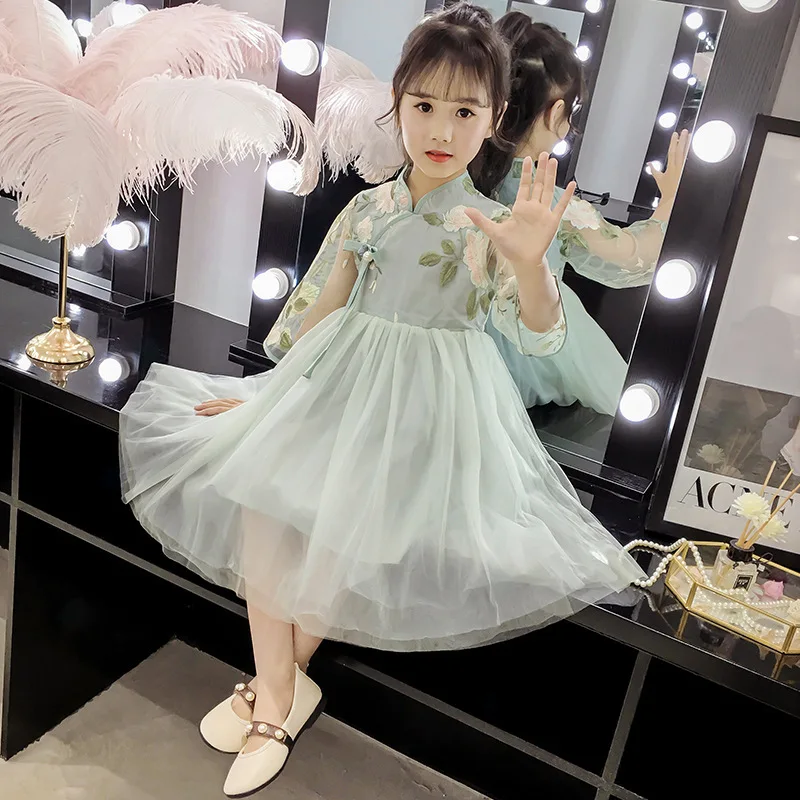 10953905661_2104162502