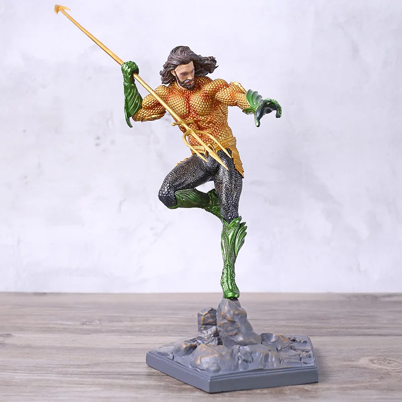 

Iron Studios DC Comics Aquaman PVC Statue Figure Collectible Model Toy